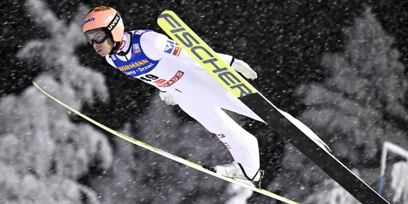 Siegte in Finnland: Stefan Kraft. - Foto: Jussi Nukari/Lehtikuva/AP/dpa