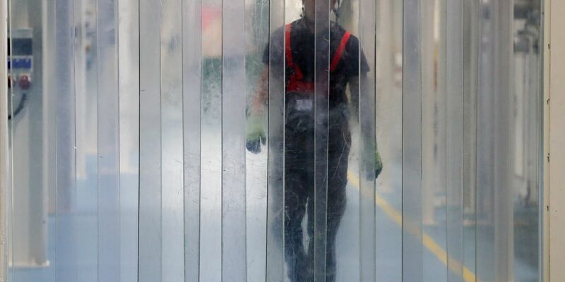 Fast die Hälfte der Mittelständler macht sich Sorgen um die Auftragslage. - Foto: Jan Woitas/dpa-Zentralbild/dpa