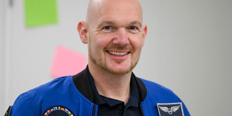Esa-Astronaut Alexander Gerst will unbedingt zum Mond reisen. - Foto: Jens Kalaene/dpa