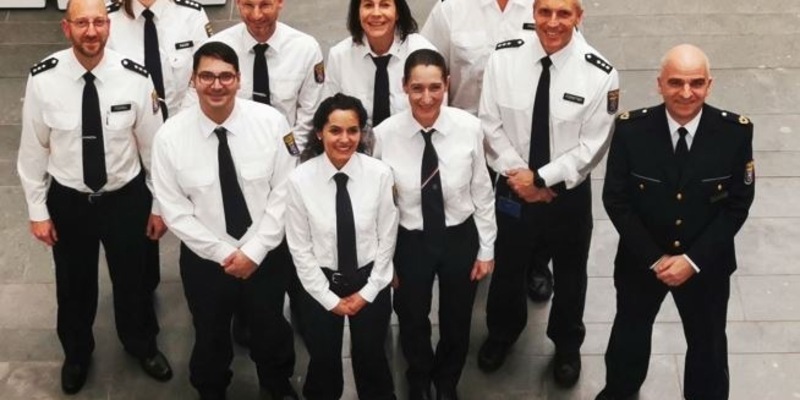 POL-OF: Verstärkung für den Freiwilligen Polizeidienst- Sechs neue Ehrenamtliche im Dienst - Foto: presseportal.de