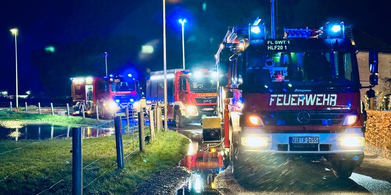 Feuerwehr leistete technische Hilfe - Foto: presseportal.de