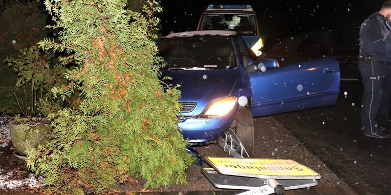 POL-PB: Autodieb täuscht Notlage vor - 19-Jähriger Tatverdächtiger von Polizei gestellt - Foto: presseportal.de