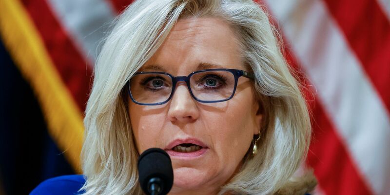 Die Republikanerin Liz Cheney hat ein neues Buch geschrieben, in dem sie Donald Trump scharf kritisiert. - Foto: Jim Bourg/Pool Reuters via AP/dpa