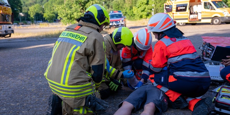 Gleiche Rechte für alle Katastrophen-Helfer - Foto: presseportal.de