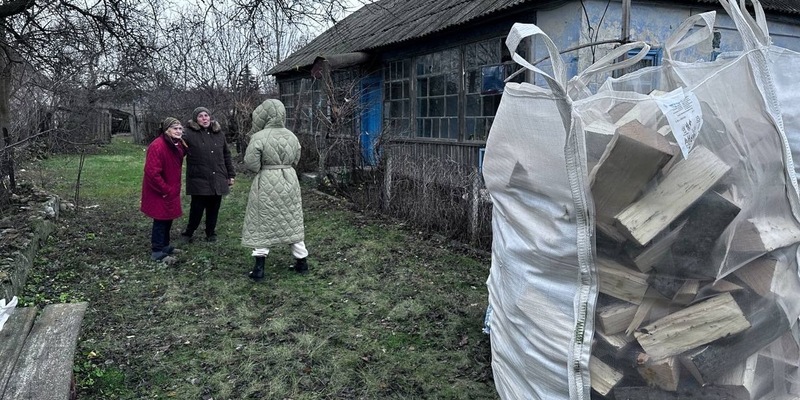 Ukraine: Winterhilfe für Zehntausende / Johanniter und ihre Partner unterstützen im Süden und Osten der Ukraine die Menschen mit Hilfsgütern zum Schutz vor der Winterkälte - Foto: presseportal.de