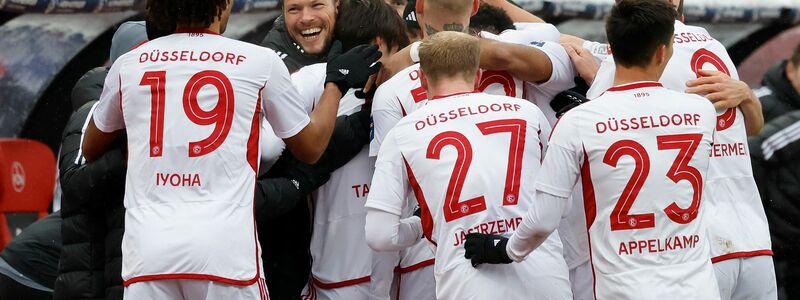 Fortuna Düsseldorf lag in Nürnberg bereits zur Pause mit 3:0 in Führung. - Foto: Heiko Becker/dpa