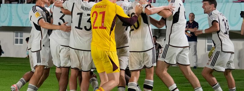 Die deutschen U17-Fußballer holten den ersten Weltmeisterschaftstriumph in dieser Altersklasse. - Foto: Achmad Ibrahim/AP/dpa