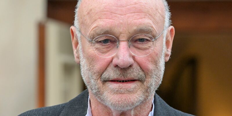 Der Maler und Bildhauer Anselm Kiefer schätzt den Schaden auf mehr als eine Million Euro. - Foto: Jens Kalaene/dpa