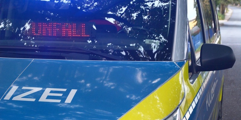 POL-ME: 52-Jähriger stürzt mit E-Scooter und verletzt sich schwer - Langenfeld - 2311008 - Foto: presseportal.de