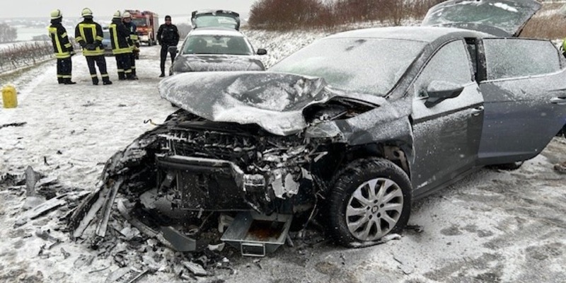 POL-PIBIN: Verkehrsunfall mit Personenschaden auf der L 413 bei Wolfsheim - Foto: presseportal.de