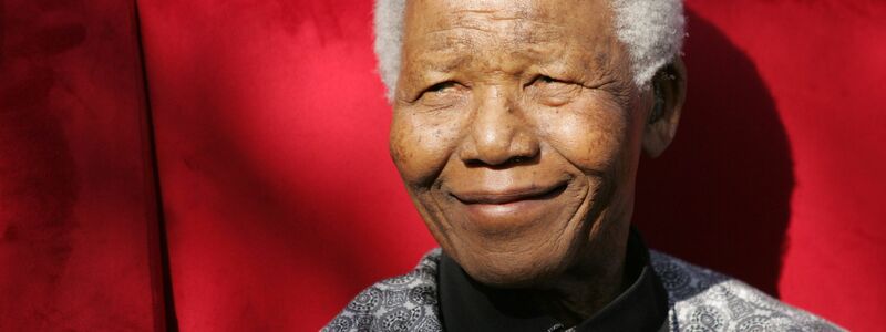 Friedensnobelpreisträger Nelson Mandela ist vor zehn Jahren im Alter von 95 Jahren gestorben. - Foto: picture alliance / dpa