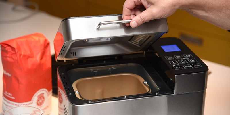 TÜV SÜD: Darauf kommt es beim Kauf eines Brotbackautomaten an - Foto: presseportal.de