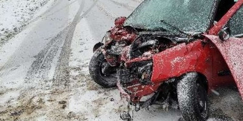 POL-LG: ++ Westergellersen - Glätteunfall - Fahrer nach Überholvorgang schwerverletzt ++ Bild im Anhang ++ - Foto: presseportal.de