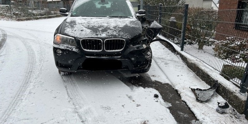 POL-PDLD: Glätteunfälle - Winterreifen hätten in Wernersberg vermutlich geholfen - Foto: presseportal.de
