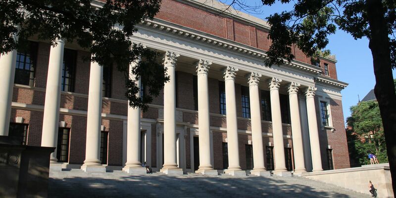 Der Streit über den Konflikt in Nahost hatte sich zuletzt auch an Universitäten wie Harvard entladen. - Foto: --/XinHua/dpa