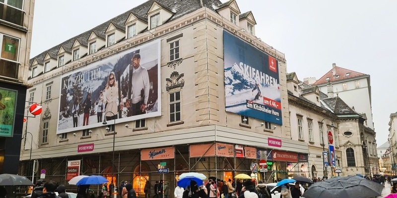 Kitzbühel Tourismus mit Winterbewerbung omnipräsent - Foto: presseportal.de