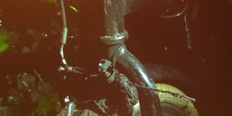 FW-KLE: Brennendes Fahrrad verursacht verrauchtes Treppenhaus - Foto: presseportal.de