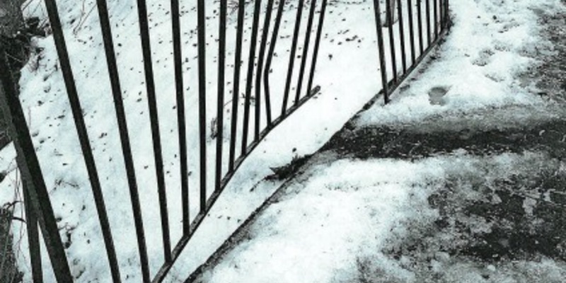 POL-PDTR: Verkehrsunfallflucht - Brückengeländer beschädigt - Foto: presseportal.de