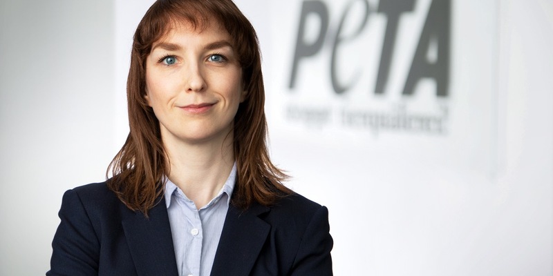 Von höchster Ebene gebilligte Tierquälerei: Pelzfarmen und Tiertransporte bleiben weiterhin erlaubt - PETA kritisiert EU-Kommission scharf - Foto: presseportal.de