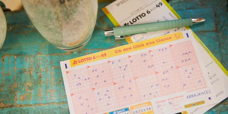 LOTTO 6aus49: am Nikolaustag zum Millionär / Tipper aus dem Raum Köln gewinnt rund 2 Millionen Euro - Foto: presseportal.de