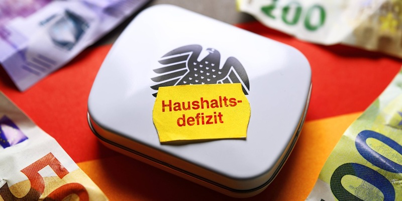 ARD-DeutschlandTREND: Mehrheit der Befragten für Einsparungen bei Bürgergeld und Ukraine-Hilfen - Foto: presseportal.de