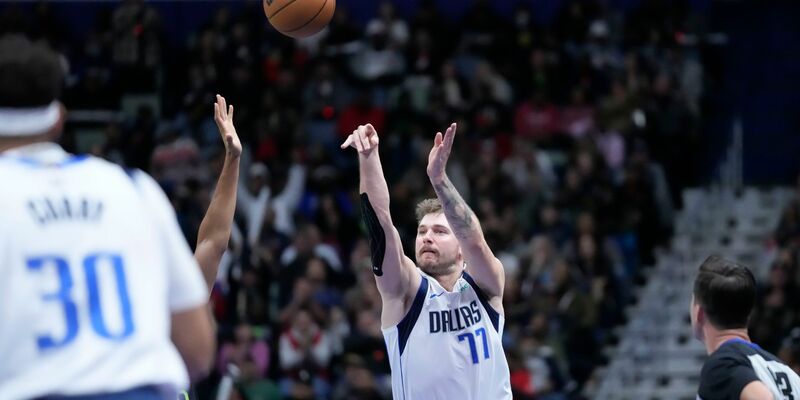 Luka Doncic ist der Superstar der Dallas Mavericks. - Foto: Gerald Herbert/AP/dpa