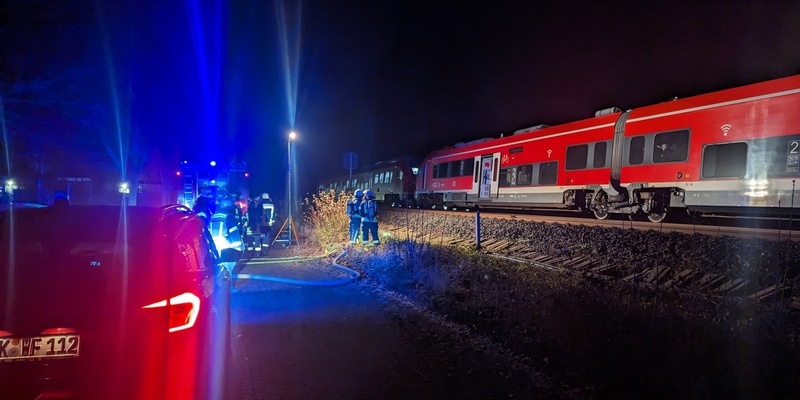FW-AR: Technischer Defekt führt zu Zugevakuierung - Foto: presseportal.de