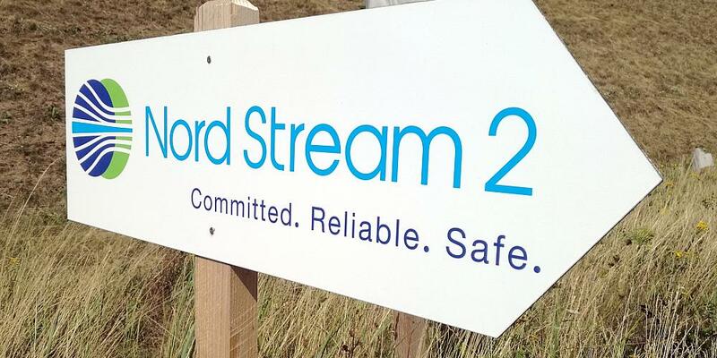 Hinweisschild Nord Stream 2 (Archiv) - Foto: über dts Nachrichtenagentur