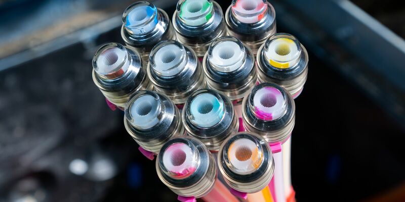 Kritik an Förderung: Beim Glasfaser-Ausbau will die Privatwirtschaft deutlich weniger Geld als geplant. - Foto: Matthias Rietschel/dpa-Zentralbild/dpa