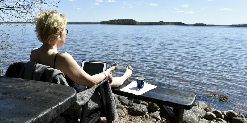 Menschen, die aus der Ferne und ortsunabhängig arbeiten, werden oft als digitale Nomaden bezeichnet. - Foto: Jussi Nukari/Lehtikuva/dpa