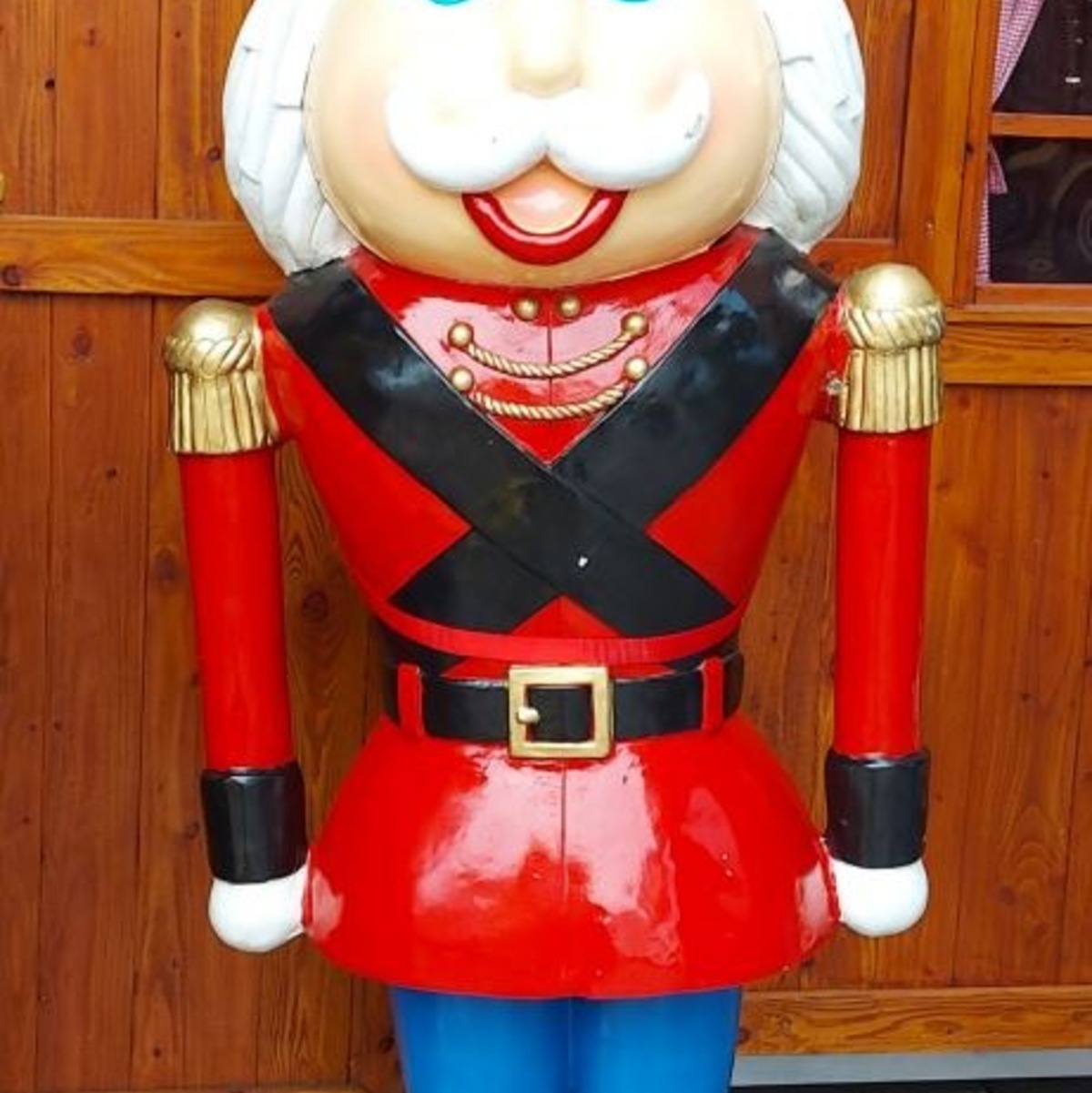 POL-EL: Lingen - Nussknacker-Figuren gestohlen - Foto: presseportal.de