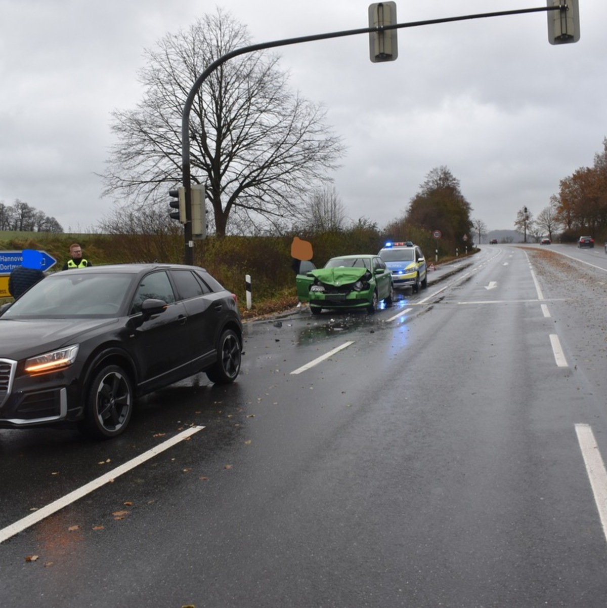 POL-NI: Verkehrsunfall - Foto: presseportal.de