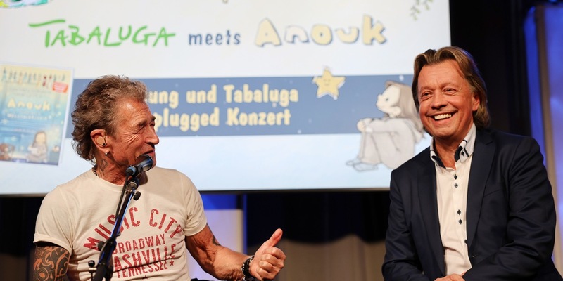 XXXL-Momente für die Ewigkeit: Hendrikje Balsmeyer, Peter Maffay und Band begeistern beim XXXLutz Charity-Event in Frankfurt - Foto: presseportal.de