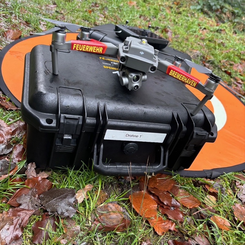 FW Bremerhaven: Feuerwehreinsatzdrohne Bremerhaven rettet zwei Menschenleben - Foto: presseportal.de