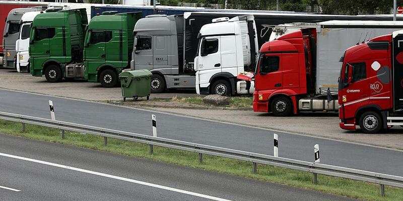 Lkw (Archiv) - Foto: über dts Nachrichtenagentur