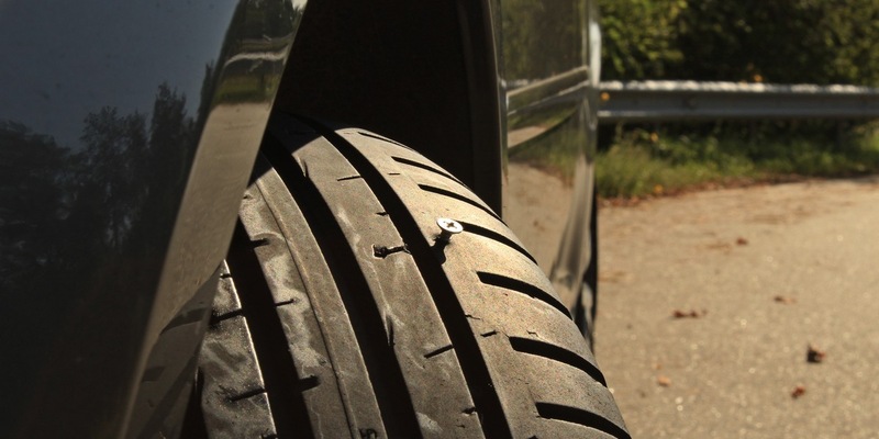 POL-ME: Schrauben auf Fahrbahn: Zahlreiche Autoreifen beschädigt - die Polizei ermittelt - Heiligenhaus - 2312056 - Foto: presseportal.de
