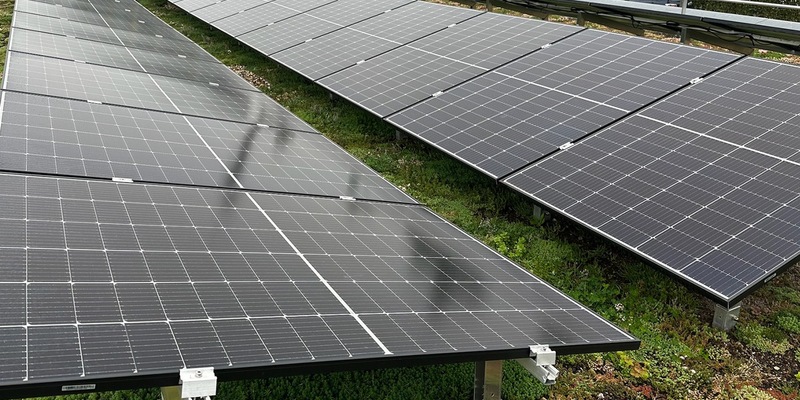 POL-KLE: Geldern - Gemeinsame Presseinformation Kreispolizeibehörde Kleve und BLB NRW: BLB NRW setzt Solar-Initiative des Landes fort / Moderne Photovoltaikanlage für die Polizeiwache Geldern - Foto: presseportal.de