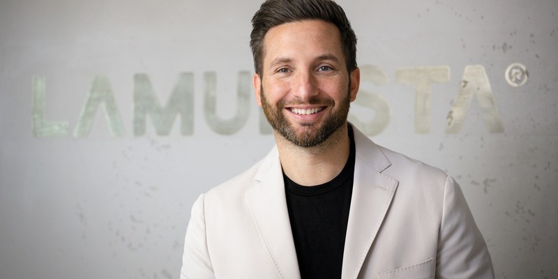 Alexander Baumer von der Baumer Marketing & Consulting GmbH: Kundengewinnung durch Social Media für Malerbetriebe - Foto: presseportal.de