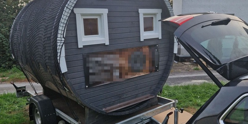 POL-RBK: Burscheid - Unbekannte Täter entwenden mobile Fasssauna - Foto: presseportal.de