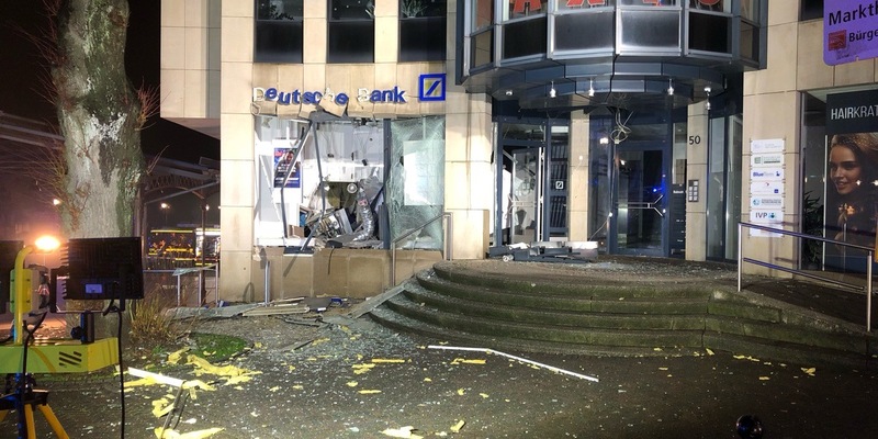 POL-ME: Geldautomat gesprengt - Täter in schwarzem Audi flüchtig - Erkrath - 2312061 - Foto: presseportal.de