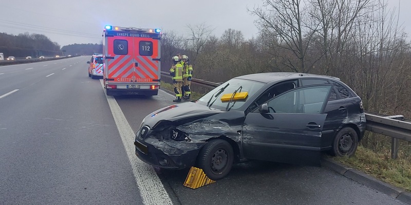FW-EN: Zimmerbrand und Verkehrsunfall am 3. Advent - Foto: presseportal.de
