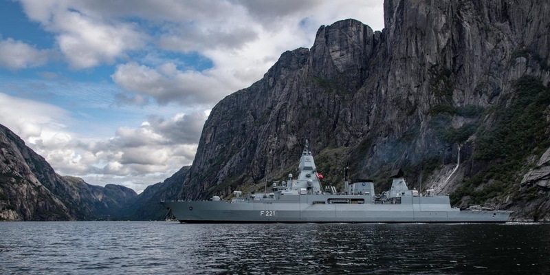 Fregatte Hessen kommt zum Weihnachtsurlaub nach Hause - Foto: presseportal.de