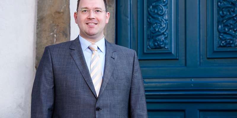 Experte klärt auf: Diese 3 Fallstricke werden bei der Stiftungsgründung zum Problem - Foto: presseportal.de