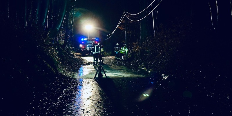 FFW Schwalmtal: Sturmtief Zoltan beschert Schwalmtaler Feuerwehr mehrere Einsätze - Foto: presseportal.de