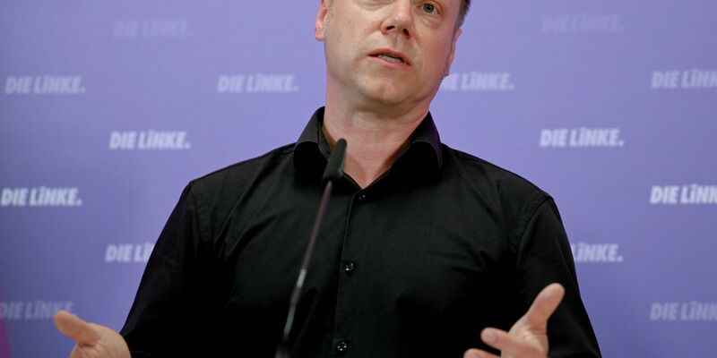 Linken-Chef Martin Schirdewan ist der Meinung, dass ein Grunderbe die Ungerechtigkeit in Deutschland etwas ausgleichen könnte. - Foto: Carla Benkö/dpa