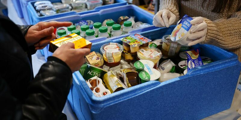 Die Lage der Tafeln in Deutschland hat sich verschärft. - Foto: Christian Charisius/dpa