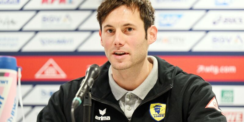 Sieht das DHB-Team bei der Heim-EM noch nicht im Favoritenkreis: Uwe Gensheimer. - Foto: Uli Deck/dpa