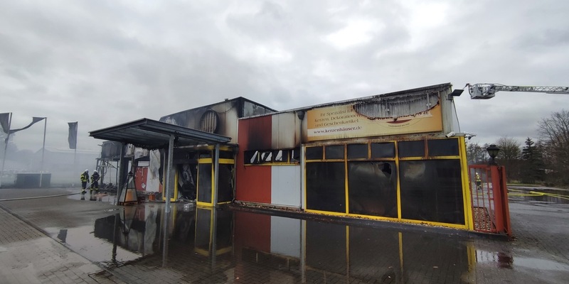 FW-KLE: Gebäudebrand in Gewerbebetrieb - Foto: presseportal.de