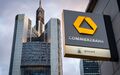 Die Commerzbank wird seit längerem von der italienischen Großbank Unicredit umworben - Foto: Frank Rumpenhorst/dpa