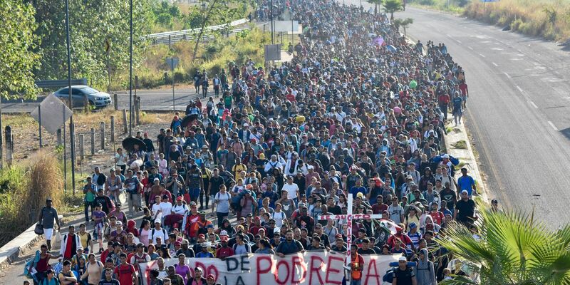 Migranten verlassen Tapachula. - Foto: Edgar Hernandez Clemente/AP/dpa